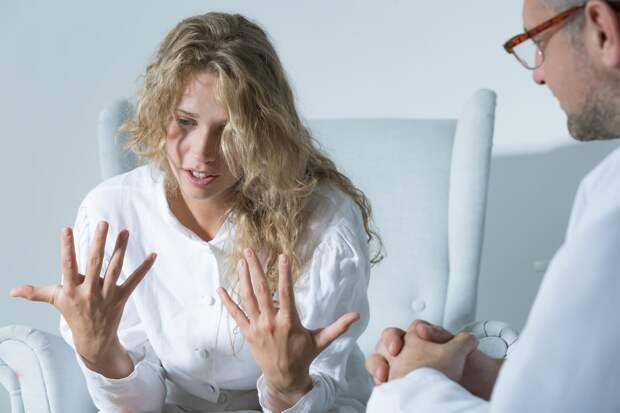 Шизофрения у женщин: причины, признаки и лечение