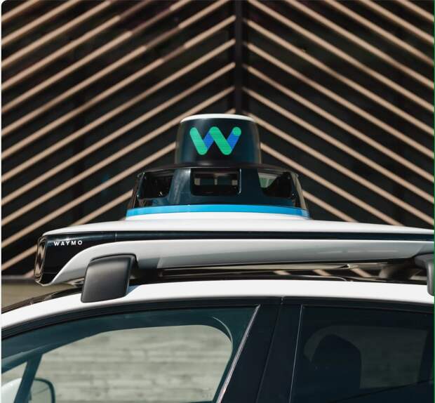 Waymo.jpg Waymo.jpg