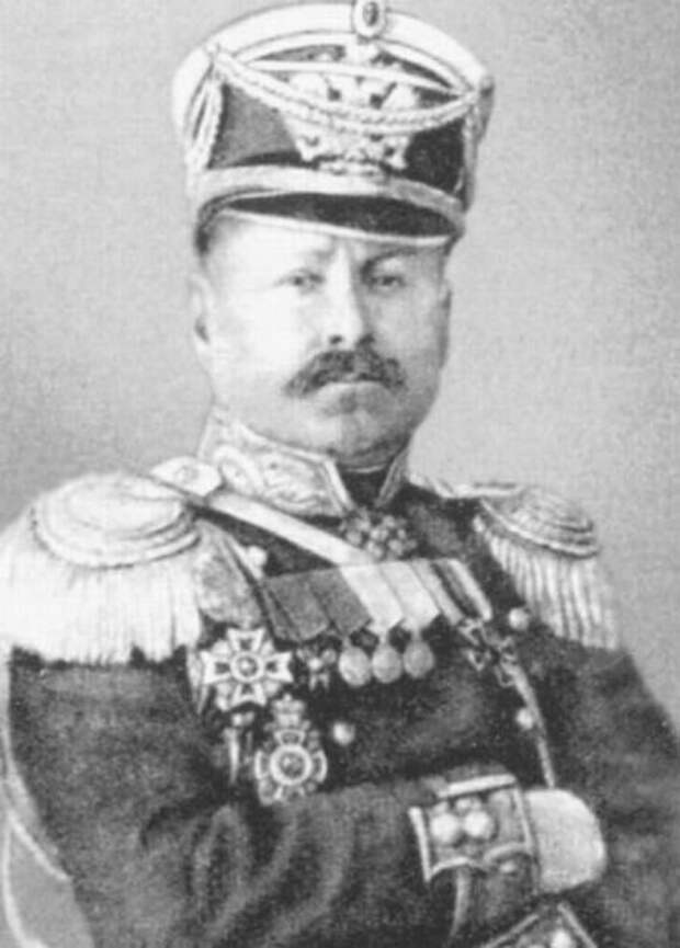 Вот, например, А. А. Самойло, талантливый военачальник. Сражался против сил Колчака и Архангельской группировки белых. 