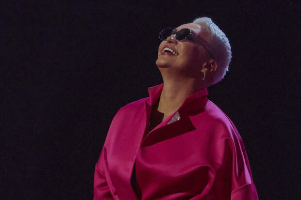 РИА: в Индонезии стала популярной песня Кати Лель