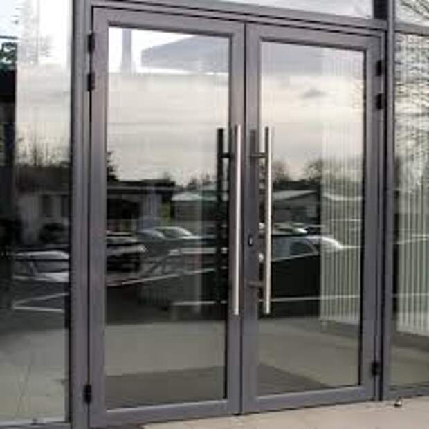 Входная алюминиевая дверь: современное решение для вашего дома