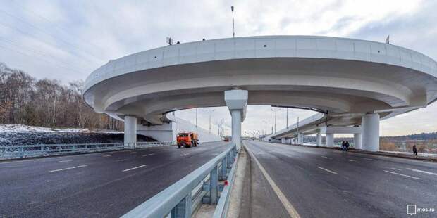 Собянин открыл движение по новой развязке на севере Москвы. Фото: mos.ru