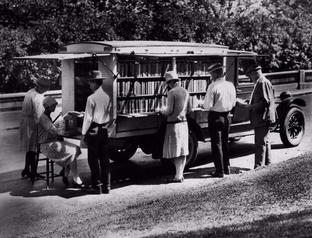 1927 библиотека, библиотека на колесах, ретро фото