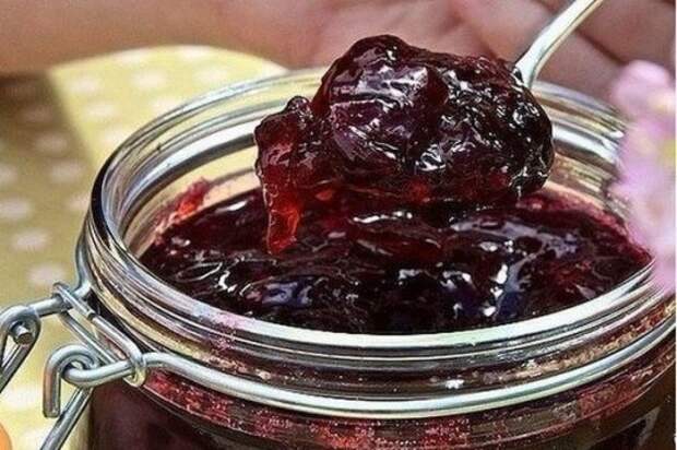 НЕЖНОЕ ВИШНЕВОЕ ЖЕЛЕ