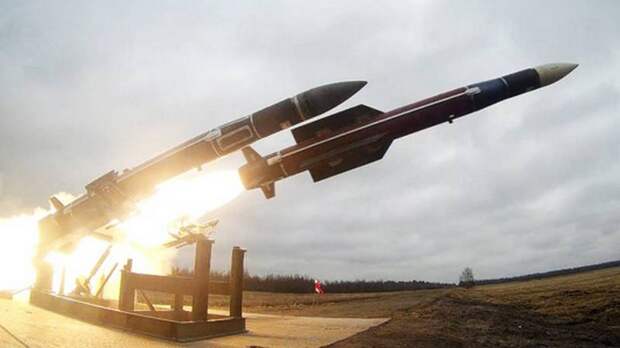 Белорусская ЗУР 9М318 поразила БЛА на испытаниях