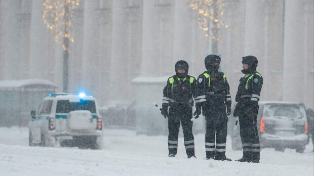 В Госдуме предложили отменить штрафы для автомобилистов из-за снегопада