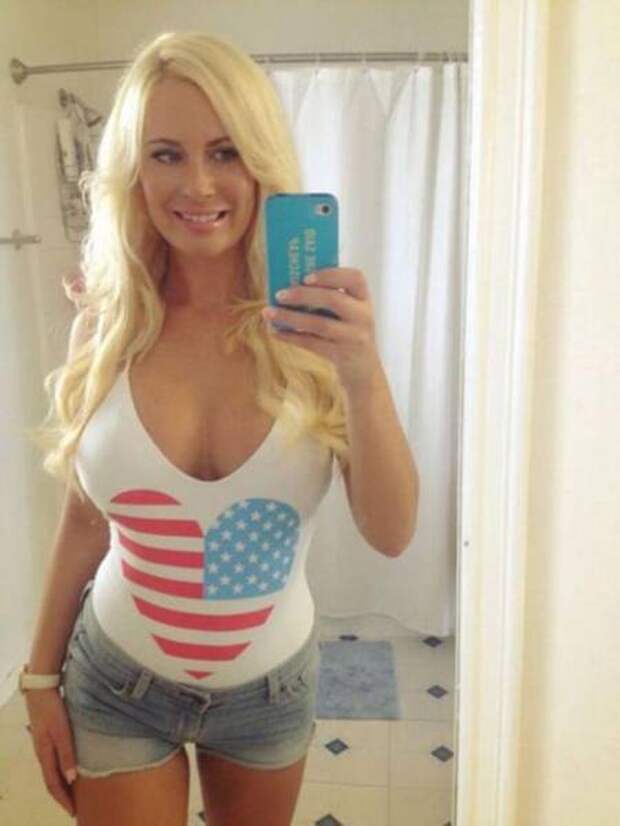 When Shortness Of Girls’ Shorts Is Never Enough (70 pics) When Shortness Of Girls’ Shorts Is Never Enough (70 pics)