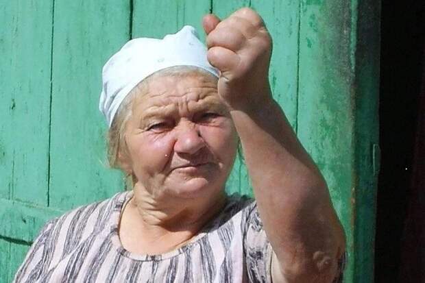 «Прекратите войну! Западная Украина, б***, начала!» – пенсионерка сказала правду в эфире укро-ТВ