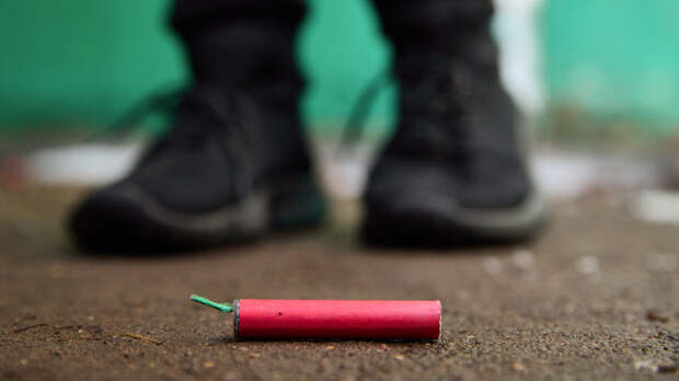 Мальчику, пострадавшему от взрыва петарды, ампутировали часть пальцев