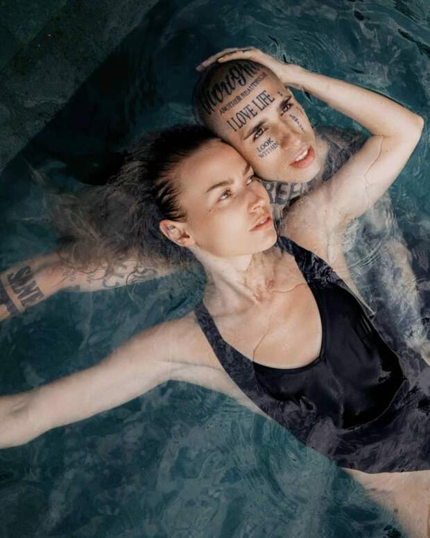 Молодожены попросили интернет-сообщество профинансировать их путешествие в Африку, потому что они сами на хотят работать