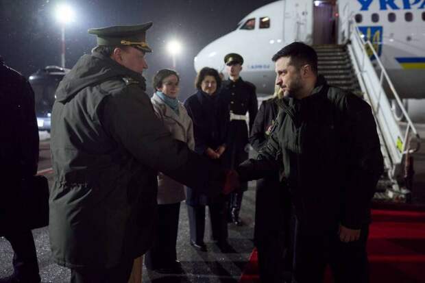 Хочет удержать власть: Зеленский сорвал переговоры в Абу-Даби