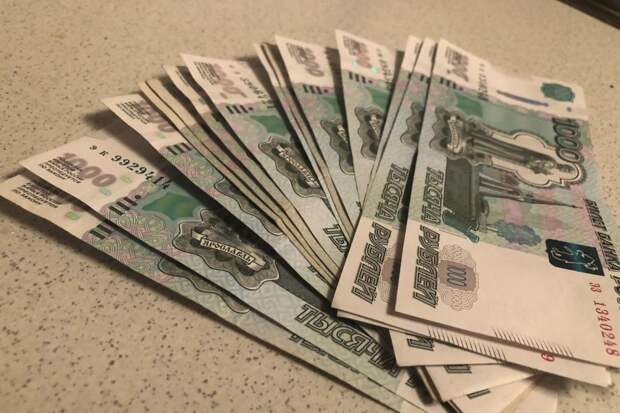 40% владивостокцев не готовы снижать зарплатные ожидания