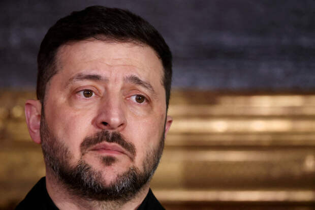 В Киеве сочли оскорбительной выходкой обращение жены Зеленского к пустому креслу