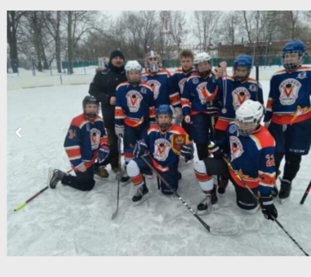 Команды из Марьина взяли золото и серебро окружного турнира по хоккею