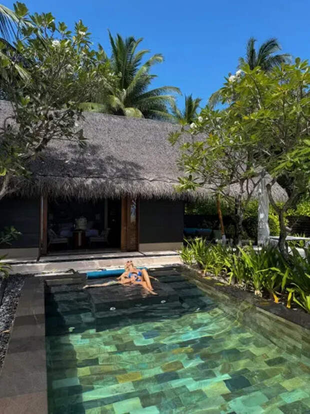 Виктория Лопырёва с сыном