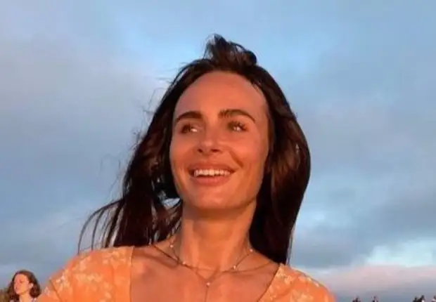 Вид на океан и Голливудские холмы, несколько этажей. Саша Зверева переехала в новый дом