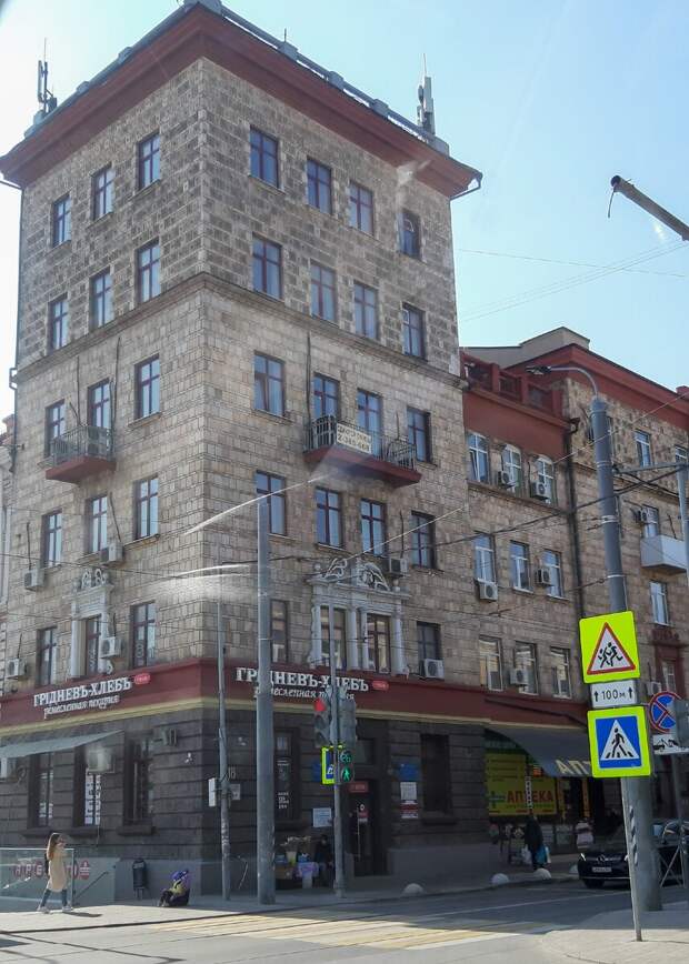 Переезд-многоходовочка. Из Хабаровска до Крыма за 2 недели. С 2мя котами.