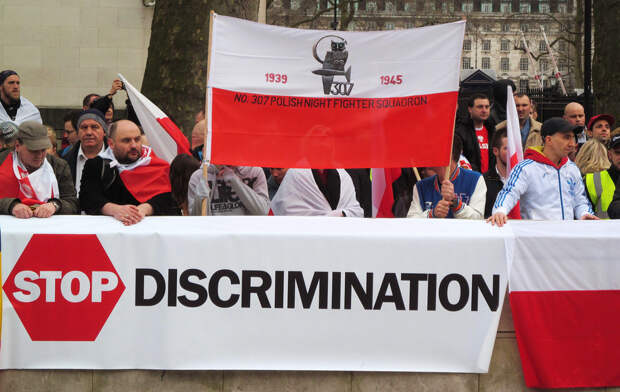 Акция протеста поляков в Лондоне 24 февраля 2014 года. Фото: © Flickr/DAVID HOLT