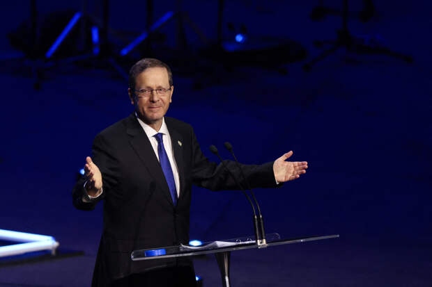 Глава Израиля высказался о «подталкивании» США к войне с Ираном