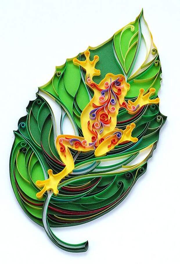 Quilled Frog on Leaf, Created by Natasha Molotkova of PaperGraphic