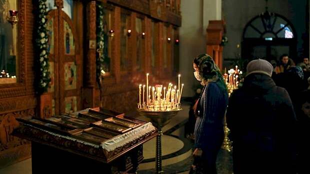 "Безудержное веселье неприемлемо". В РПЦ призвали россиян подумать о поведении на 8 Марта