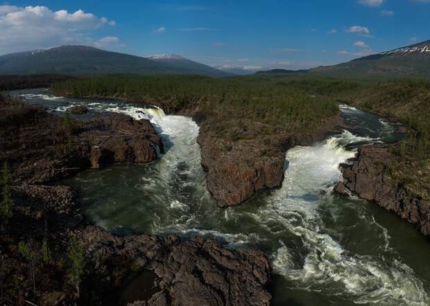 Самый большой водопад в России водопады, россия