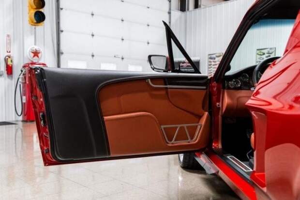 Ford Mustang Fastback 1967 от Ringbrothers как произведение искусства