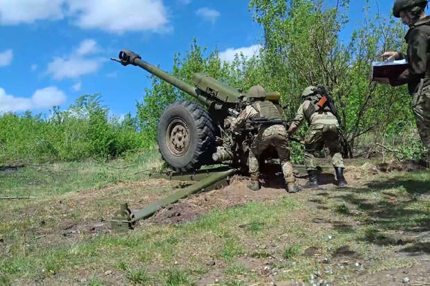 Огневую поддержку штурмовым группам оказали российские артиллеристы группировки войск «Центр» на Авдеевском направлении