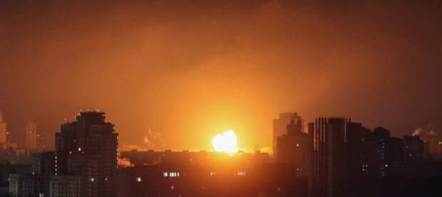 «За Белгород!».  В Киеве взрывы от удара 4 баллистических ракет