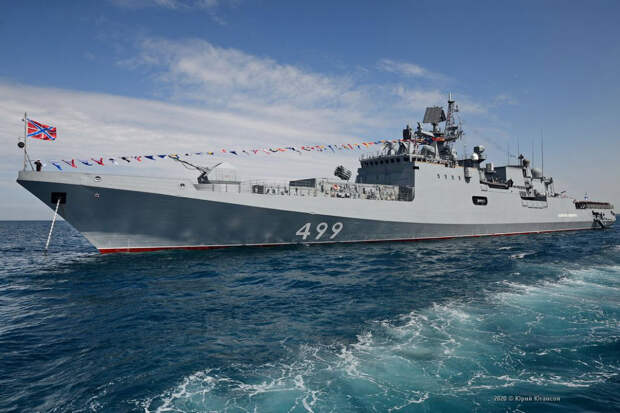 Как прошел военно-морской парад в Севастополе