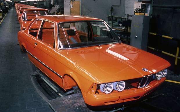 Легендарной «тройке» исполнилось 50 лет: история модели