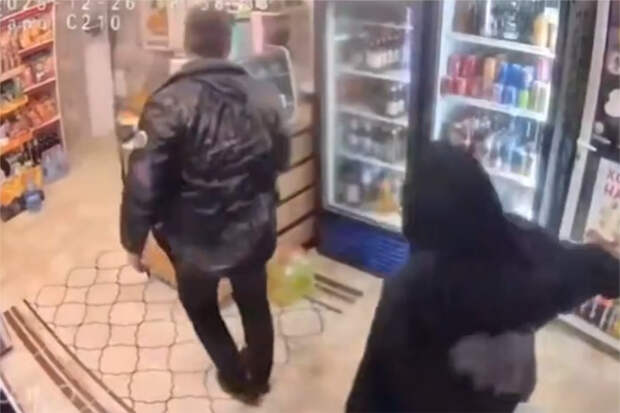 Уволившийся после дебоша сына российский чиновник впервые прокомментировал ситуацию