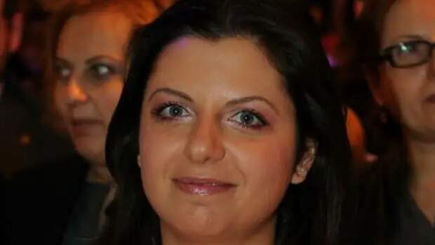 simonyan-schitaet-chto-rossii