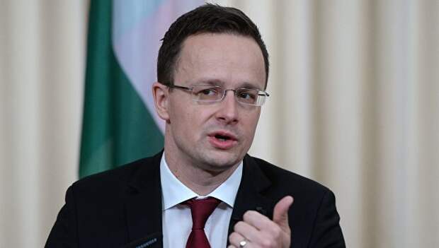 Министр внешнеэкономических связей и иностранных дел Венгрии Петер Сиярто