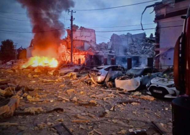 Днепропетровск и Харьков в огне, города атакуют БПЛА Днепропетровск и Харьков в огне, города атакуют БПЛА