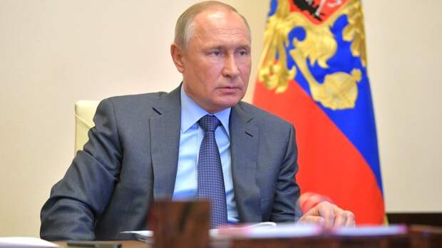 Путин отчитал банки за плохую работу: Абстрактные обещания никому не нужны
