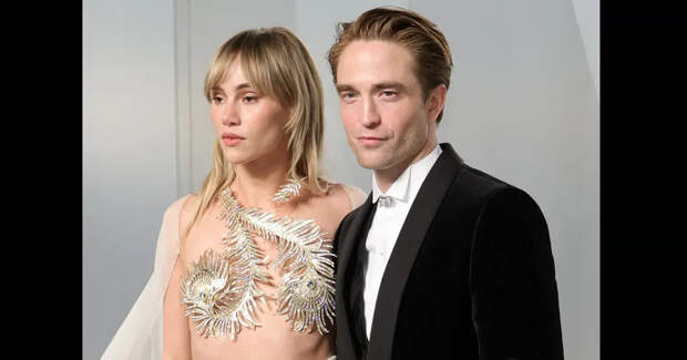 Роберт Паттинсон и Сьюки Уотерхаус впервые за долгое время вышли вместе в свет