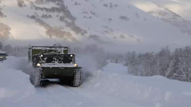 Артиллеристы ТОФ провели обстрел лавин на Камчатке