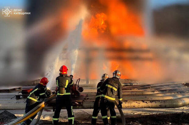 В Одесской области произошел пожар на энергообъекте после удара российских БПЛА
