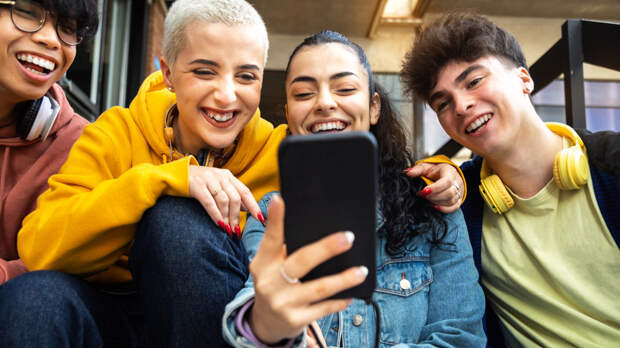 Методист Щербакова: слово «вайб» может надолго закрепиться в языке