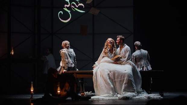 Идеальное свидание: 5 идей, где отметить День всех влюбленных