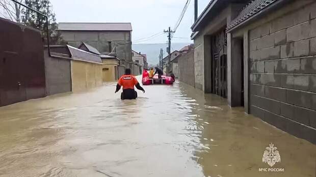 Наводнение на Северном Кавказе: в Чечне подтоплены почти 2 000 домов, повреждены 17 мостов
