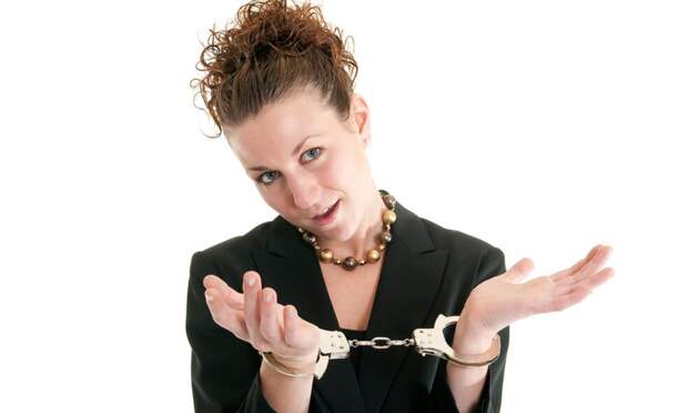 В Архангельске девушка изгоняла бесов и сваталась к одиноким женщинам