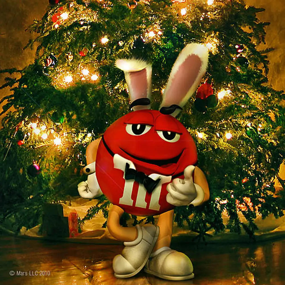 M christmas. Новогодний m&MS. M&M'S новый год. M and MS Новогодняя реклама. M M новый год.