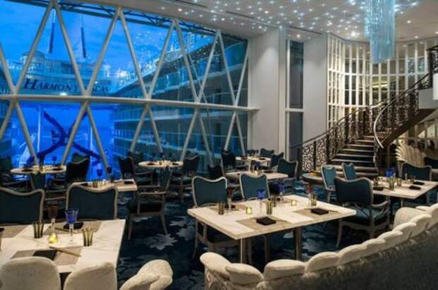 Внутри крупнейшего круизного лайнера Harmony of the Seas (25 фото)