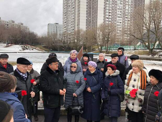 Возложение