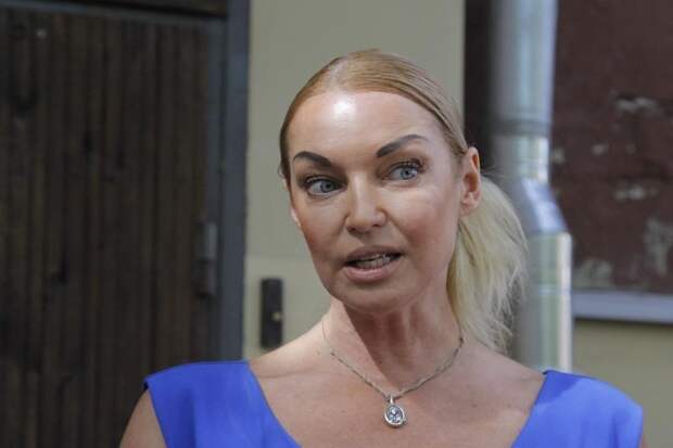 Волочкова прокомментировала сообщения о плохом самочувствии из-за алкоголя