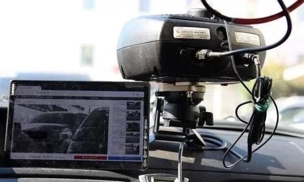 В Архангельске усилили контроль за парковкой на улице Петра Норицына: за март зафиксировано более 180 нарушений