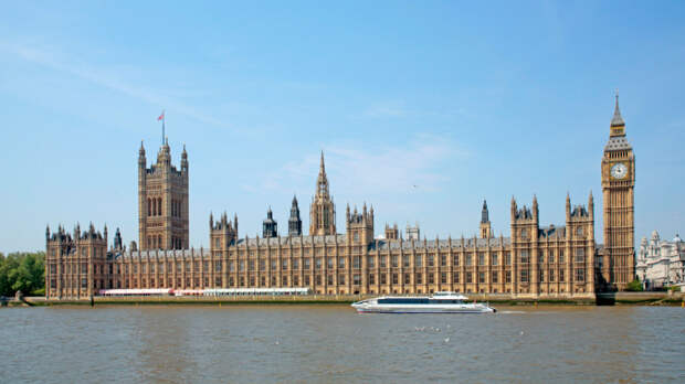 «Не успели бы сменить подгузники»: в Британии боятся ответа Путина на провокации