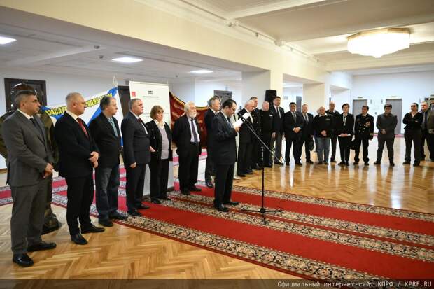 В Госдуме открылась выставка, приуроченная к 105-летию с момента начала подводной и водолазной деятельности в России